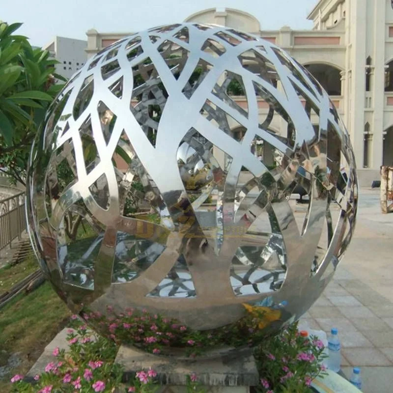 Custom Design Large Metal Ball Sculpture