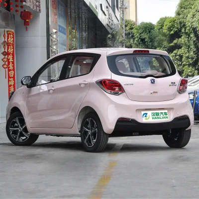 2022 2023 Precio barato Changan Benben E-Star coche eléctrico Adulto Vehículo batería vehículos eléctricos coche usado en stock barato Hatchback Mini coche pequeño EV familiar