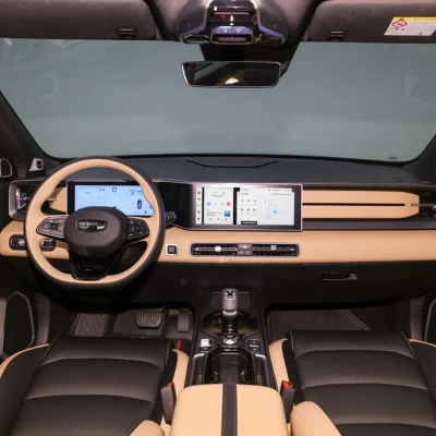 Ventas de temporada Geely Icon PRO 1,5 TD Mini SUV pequeño Gasolina+48V vehículo híbrido de alta velocidad de coches de gasolina 5 Puertas 5 Asientos Auto 2023