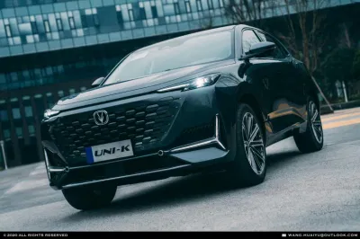 Chang&prime;an Automobile Uni-K 4WD SUV coche eléctrico automóvil coche utilizado Coche