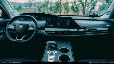 Chang&prime;an Automobile Uni-K 4WD SUV coche eléctrico automóvil coche utilizado Coche