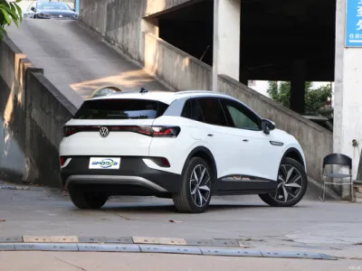 Nuevo Tipo vehículo eléctrico respetuoso con el medio ambiente usado VW ID4 Crozz Con coche 0km EV