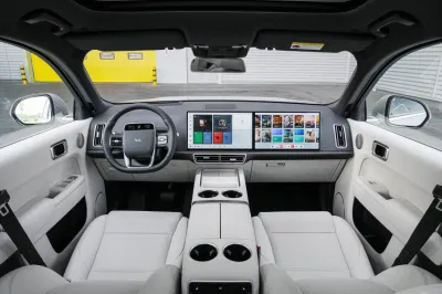 Depósito barato coche eléctrico usado SUV Li uno L9 Max Li Xiang L7 lixiang L7 L8 L9 Nuevo vehículo de Energía Coche de Alta velocidad coche Nuevo automóvil coche eléctrico de lujo