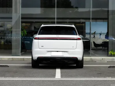 Auto SUV eléctrico de rango extendido máximo L7 ideal de lujo líder