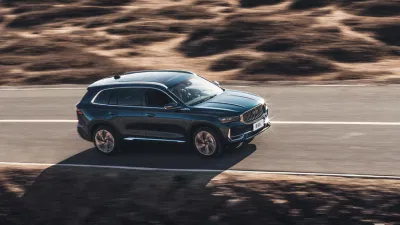 2023 Geely Monjaro Xingyue L 4WD EV combustible gasolina eléctrico Vehículo eléctrico Nuevo coche usado coche SUV Precio