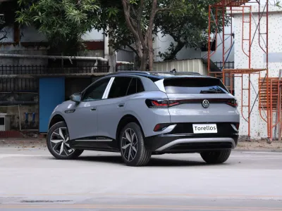 Listo Envío Grande Stock ID4 Crozz SUV automóvil EV E Coche de conducción a la izquierda Nueva Energía ID usado 4 Electromóvil Adulto 600km coches coche Precio vehículo eléctrico