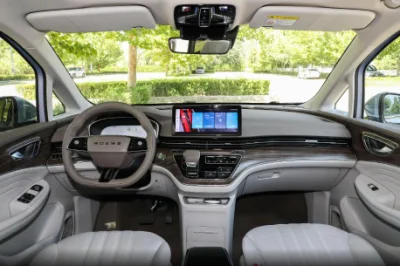 Roewe Imax8 EV 2022 primera clase Titanium Edition Nueva Energía Carga rápida del vehículo 0,5 horas