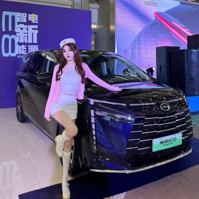 2024 GAC Trumpchi E8 7 asientos 2,0atk Luxury Chinese Electric MPV PHEV nuevos coches en China con estructura de cuerpo MPV