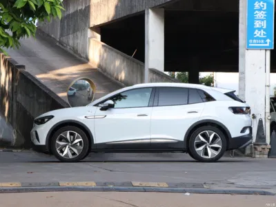 Nuevo Tipo vehículo eléctrico respetuoso con el medio ambiente usado VW ID4 Crozz Con coche 0km EV