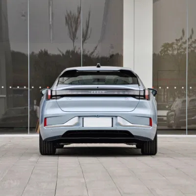 2023 200 km/H 5 Puertas 5 asientos del vehículo eléctrico de 400kw de potencia Berlina