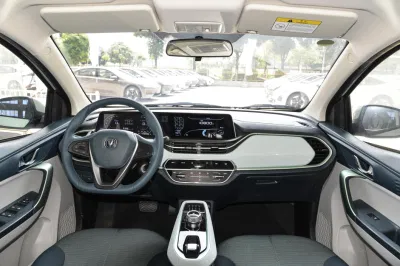 Changan Benben E-Star Range 310km coches eléctricos Changan mano izquierda Conducir Mini EV coche para la venta