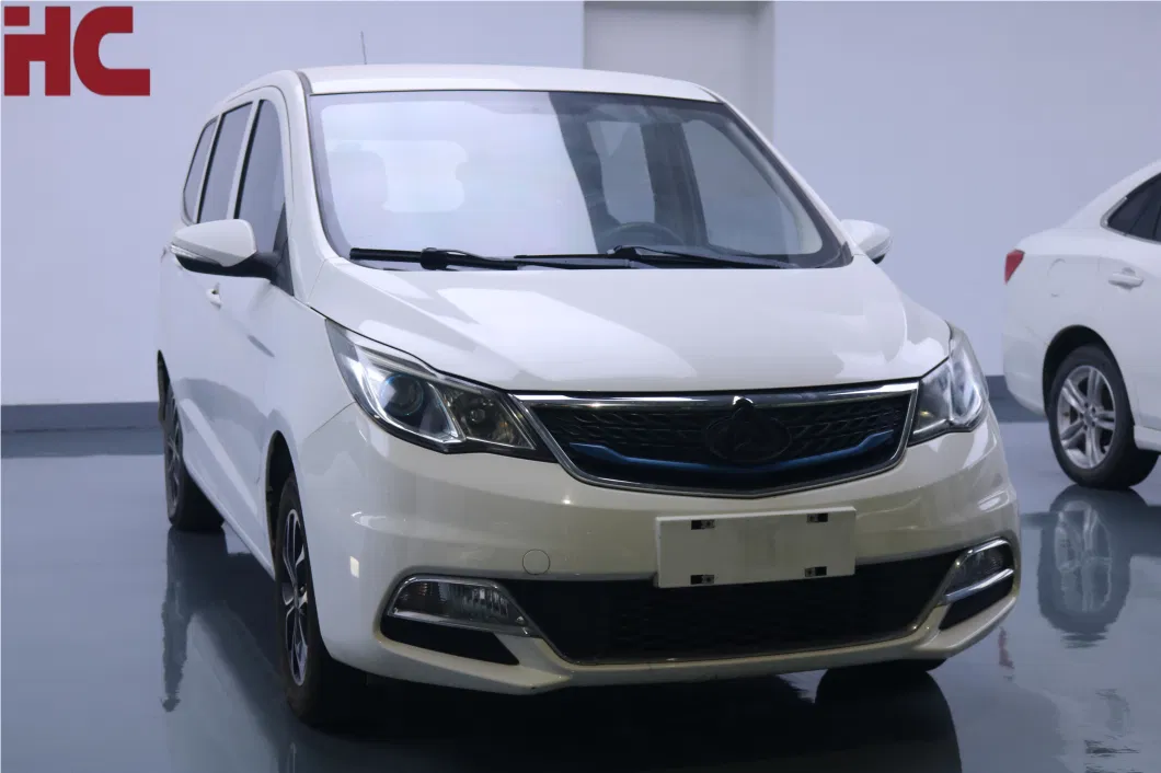 Eco-Friendly Electric People Mover Electric MPV Car for Urban Commuting