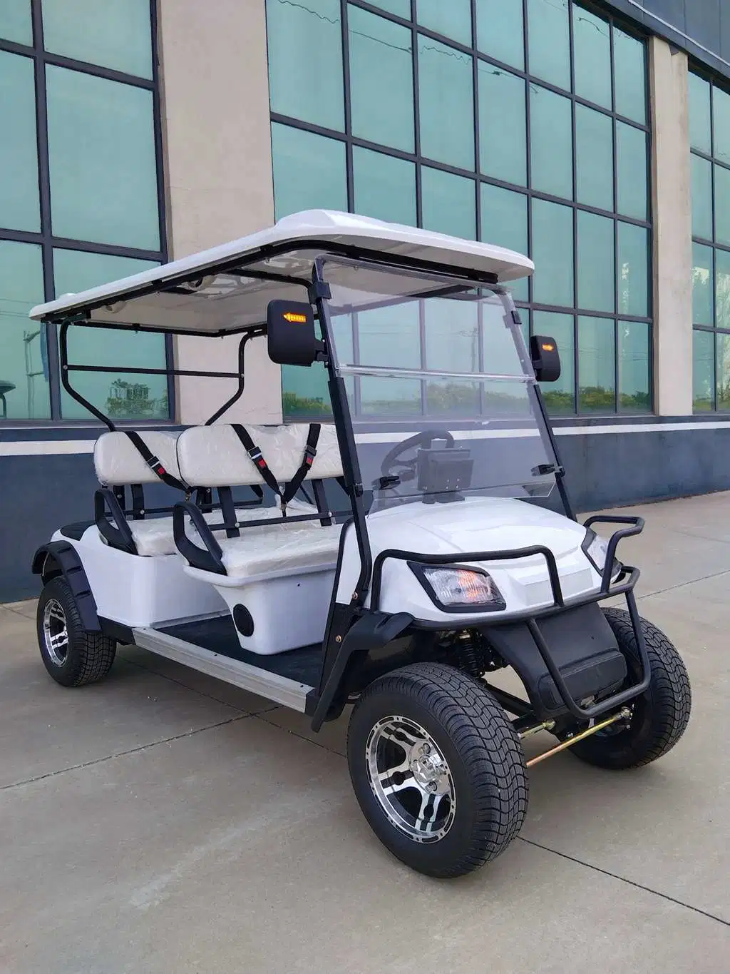 Mini High Chassis Golf Carts 4seat Manufacture with Storage Space at Back Cheap Price High Quality Golf Cart for Sale