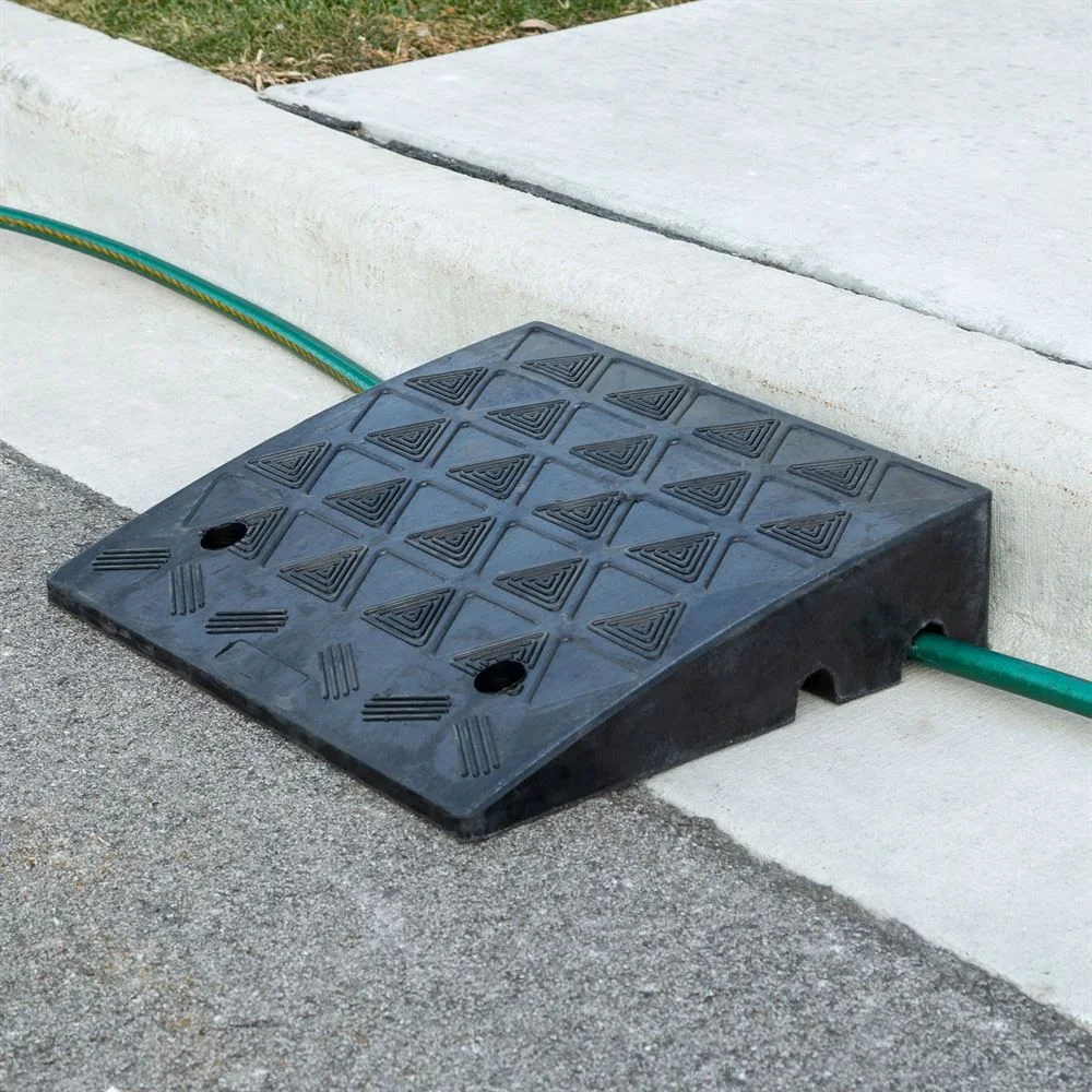 Heavy Duty Rubber Threshold Driveway Curb Ramp