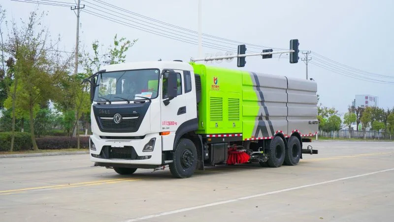 China Klf Cleaning Vehicle Manufacturer Electric Wash Sweep Truck with CCC