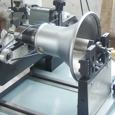 Special Design Hard Bearing Belt Drive Balancing Machine (PHQ-1.6/5)