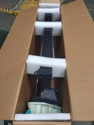 Truck Radiator for Volvo / Scania / Man / Mercedes / Daf / Renault / Iveco Over 1000 Items Heavy Duty Truck Spare Parts