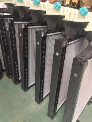 Truck Radiator for Volvo / Scania / Man / Mercedes / Daf / Renault / Iveco Over 1000 Items Heavy Duty Truck Spare Parts