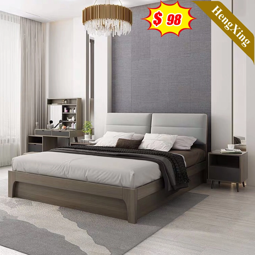 Newly Design Hot Sell Modern Wooden Home Hotel Bedroom Furniture Double King Size Bed