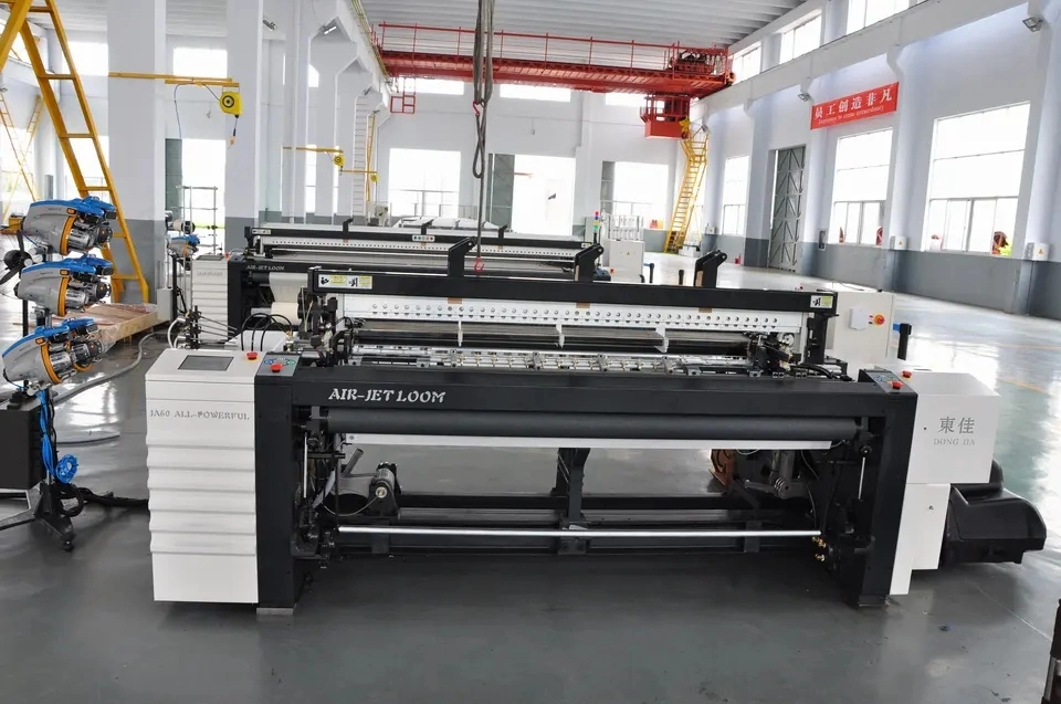 Textile Weaving Machine New Product 2020 Manufacturing Plant Provided Textile Industry Air Jet Loom Clio 197 Engine Loom