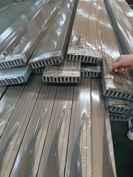 Aluminum Extrusion 6063 T5 CNC Machining Aluminum Extruded Profiles Heatsink Housing