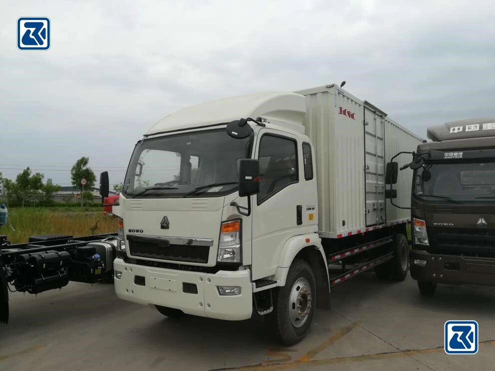 Sinotruk HOWO Dongfeng FAW JAC Jmc 4X2 5 Tons China Small Light Duty Van Cargo Truck