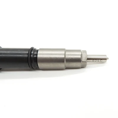 Nuovo iniettore carburante diesel Common Rail per Toyota Hilux 2kd-FTV 23670-09360 23670-0L010 23670-0L070