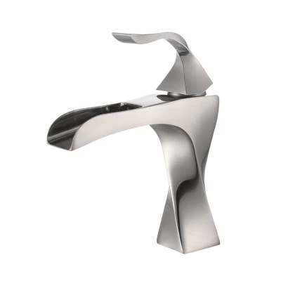 Produttore Hot Selling Hotel moderno stile bagno Bacino rubinetto cascata Rubinetto di rubinetto di acqua corrente del water del Sink