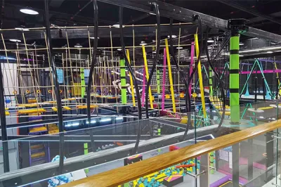 Verificato fornitore Avventura Play Park Big Games Playlands Indoor Trampolino Parcheggio