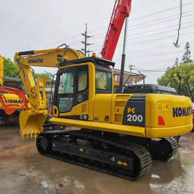 Escavatore cingolato usato Komatsu PC200 buone prestazioni di esercizio