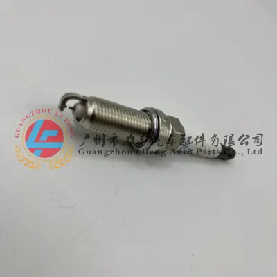 Vendita a caldo transfrontaliero Ik16tt 4701 Spark doppio iridio di alta qualità I connettori maschio sono adatti per Toyot Honda e molti altri modelli Fabbrica