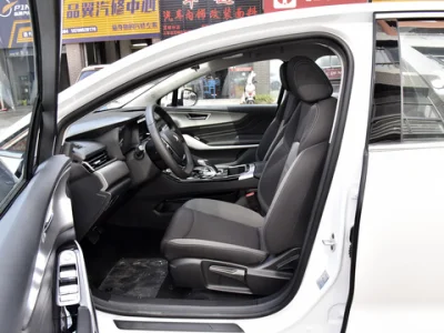 Cina produce veicoli a basso prezzo e di buona qualità New Energy JMC Yi Plug-in Hybrid, Extended Range Electric, pure Electric Car