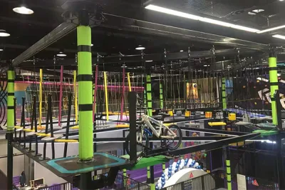Verificato fornitore Avventura Play Park Big Games Playlands Indoor Trampolino Parcheggio