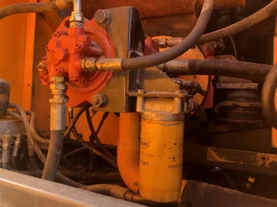 Il Giappone originale usò Hyundai 305-9 311c 311d 312b 312c 312D Escavatore 315b 315c 315D 320b Caterpillar 305-9 in condizioni di lavoro robuste Condizione