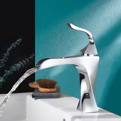 Produttore Hot Selling Hotel moderno stile bagno Bacino rubinetto cascata Rubinetto di rubinetto di acqua corrente del water del Sink