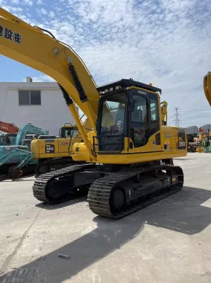 Escavatore cingolato usato Komatsu PC200 buone prestazioni di esercizio