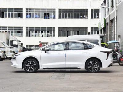Cina produce veicoli a basso prezzo e di buona qualità New Energy JMC Yi Plug-in Hybrid, Extended Range Electric, pure Electric Car