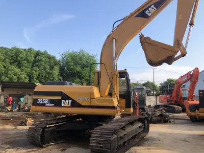 Escavatore cingolato Cat da 25 tonnellate di seconda mano con 325 litri di prezzo