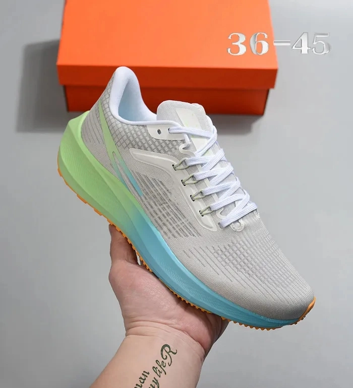 Designer Zoom Pegasus Turbo 35 38 39 Men Women Running Shoes Trainer Xx Breathable Net Gauze Casual Sport Luxury Leisure Sneakers Replica Online Store