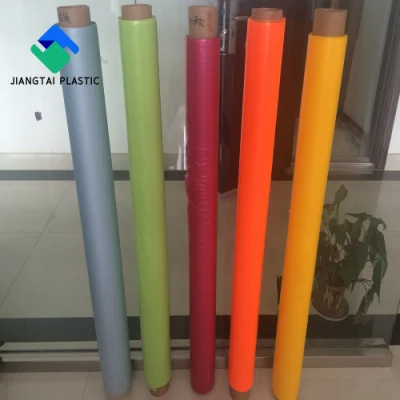 Fabbrica Jiangtai fabbricazione vari 20-60 phr 0.45m-2.00m larghezza resistente all&prime;umidità Pellicola in PVC trasparente colorata
