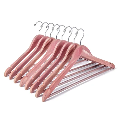  Vendita all&prime;ingrosso Logo personalizzato di alta qualità senza Slip collana in legno ecologico Legno di cedro aromatico naturale Hanger con Bar