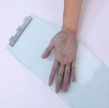  Lo sportello della camera fredda flessibile trasparente giallo in plastica trasparente si muove in modo magnetico Tende in PVC