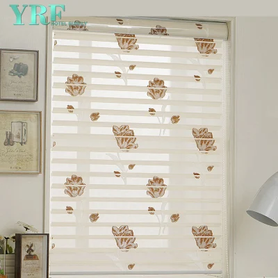  La finestra di controllo Chain del PVC Shutters i ciechi di rullo di notte e di giorno