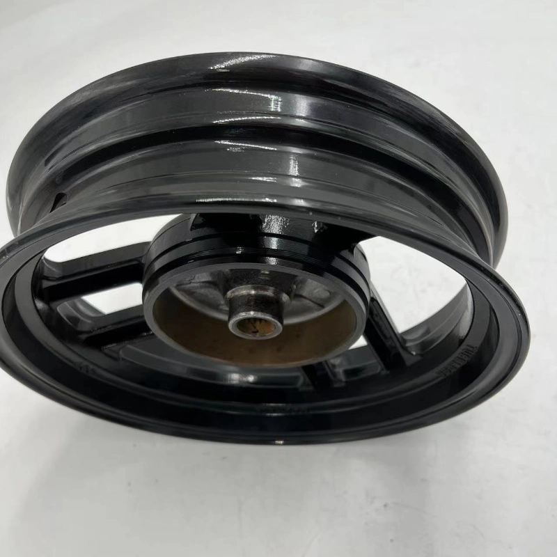 YAMAHA 100 Aluminum Wheel with Modern Sleek Design