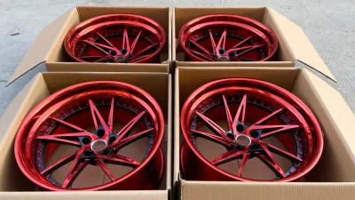 Cerchi cinesi forgiati in nero 5X112 18 19 20 21 22 Cerchi in lega di alluminio forgiati con zigrinatura della faccia della macchina rossa da 23 pollici Cerchi in lega per auto