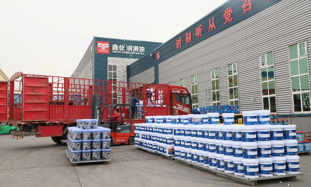 Premium Wear Resistant Hydraulic Oil for Machinery Transmission