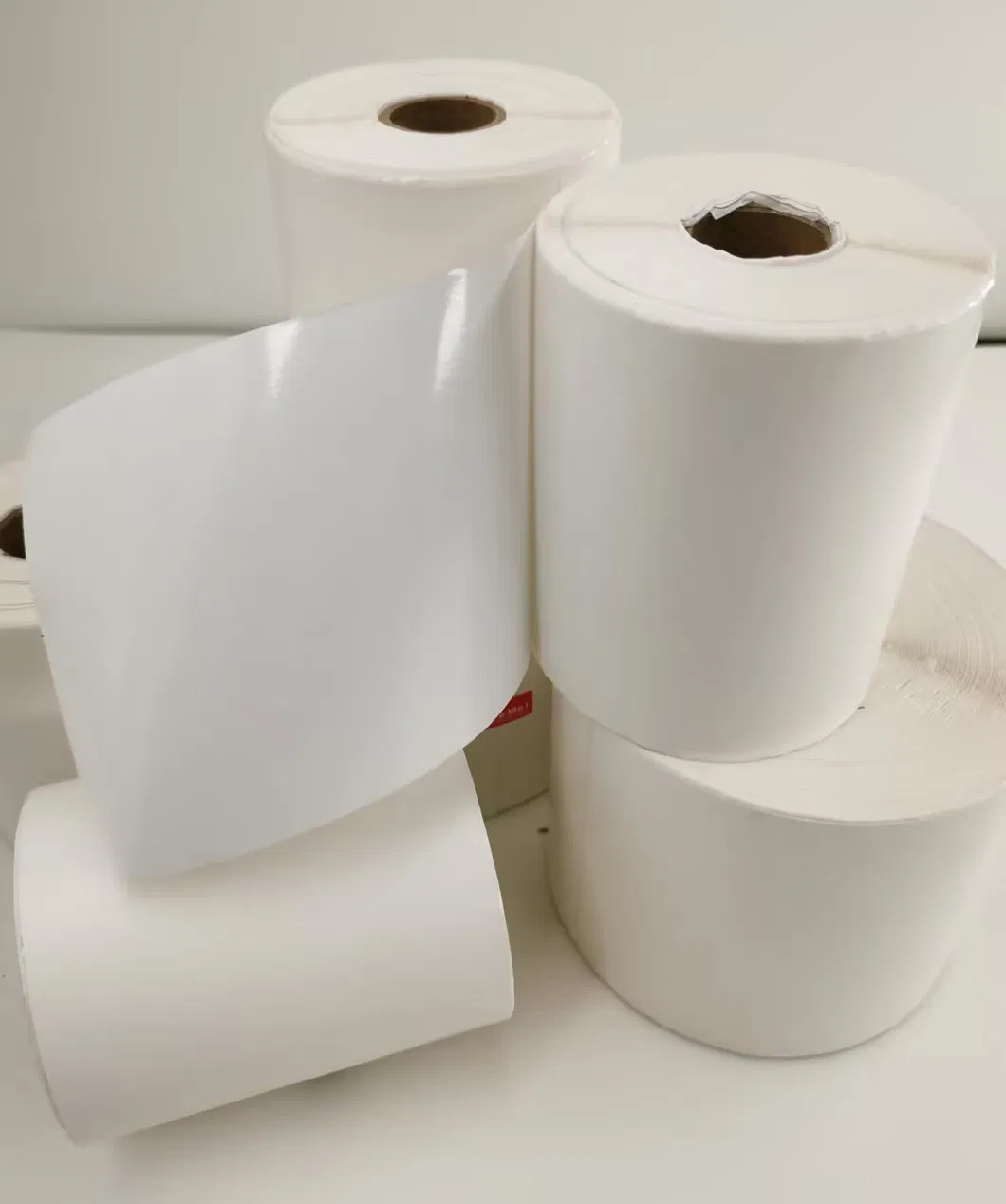 Airport Special Customer High Quality Free Sample Thermal Paper Blank Labels Roll Remover Disposable Airline Products Low Price Raw Materia