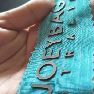  Stampa personalizzata Logo 3D etichetta di stampa a trasferimento termico in silicone per Indumenti adesivi in ferro a caldo in vinile a trasferimento termico fai da te