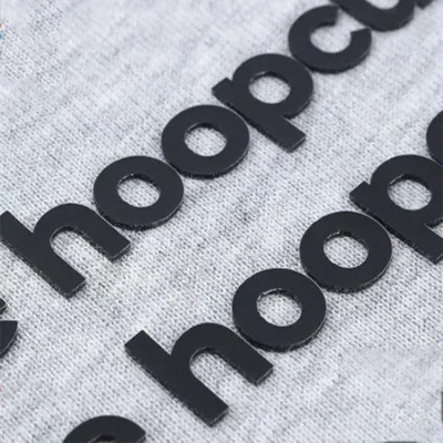  Personalizza le etichette in silicone con logo 3D Raised Effect Heat Transfer
