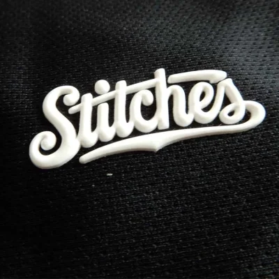  Logo personalizzato 3D effetto rialzato marchio gomma 3D silicone calore Etichetta di abbigliamento per il trasferimento